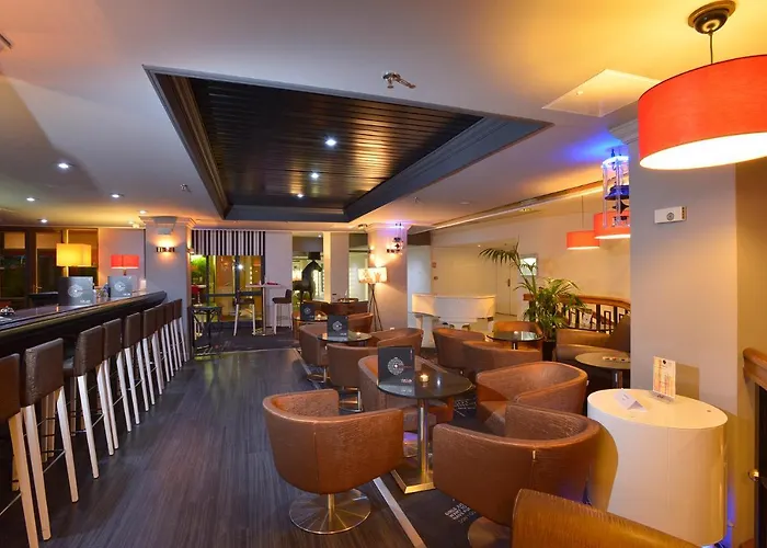 Plaza Hotel Capitole Toulouse - Anciennement Crowne Plaza Отель